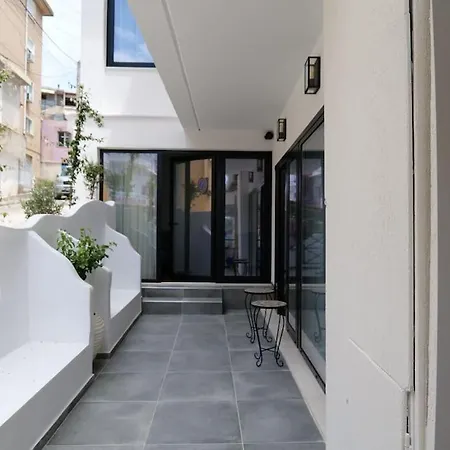 Saint 40 Premium Flat Ferienhaus Sarandë